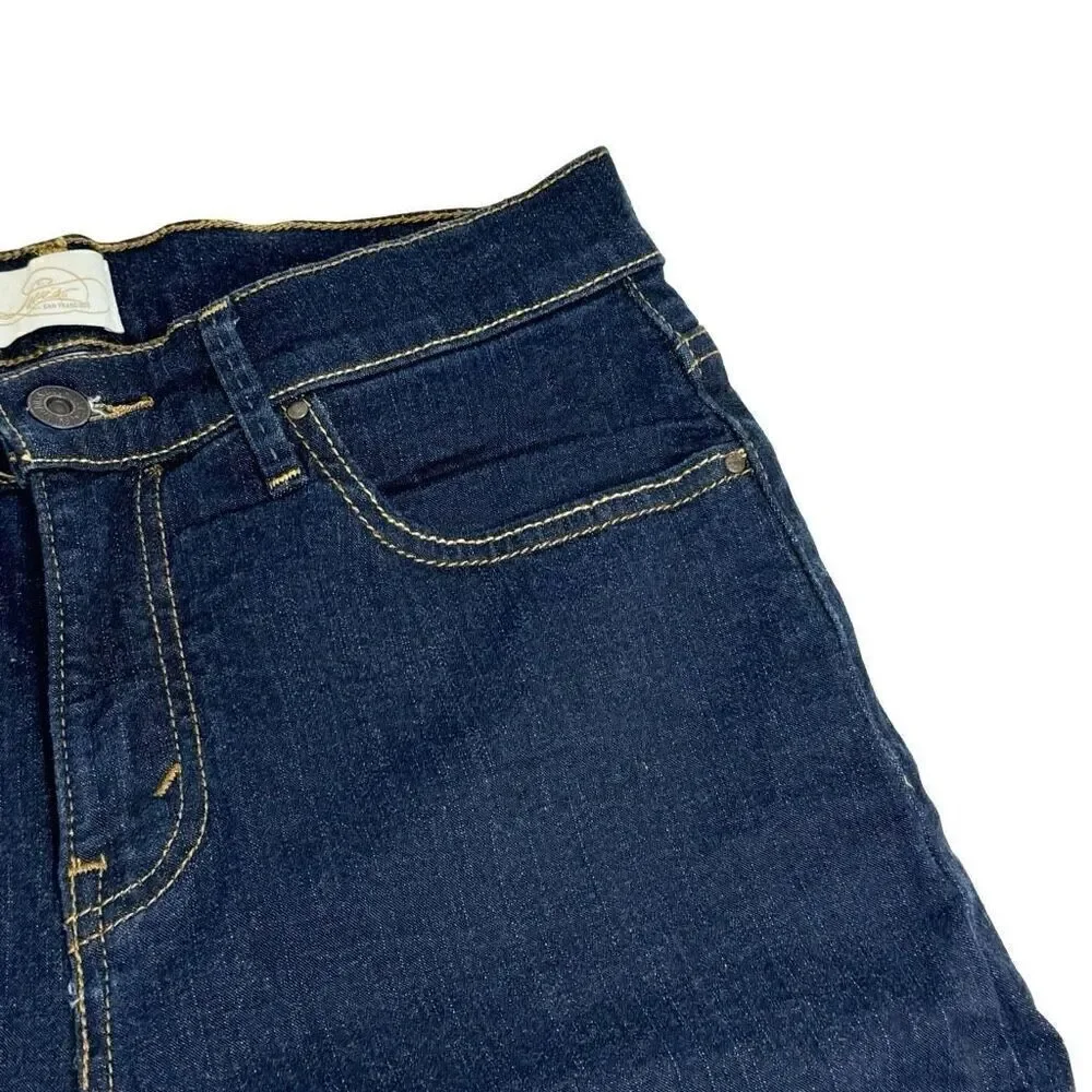 Levi’s dark wash 512 perfectly slimming Bermuda jean shorts size 10 - Picture 4 of 13